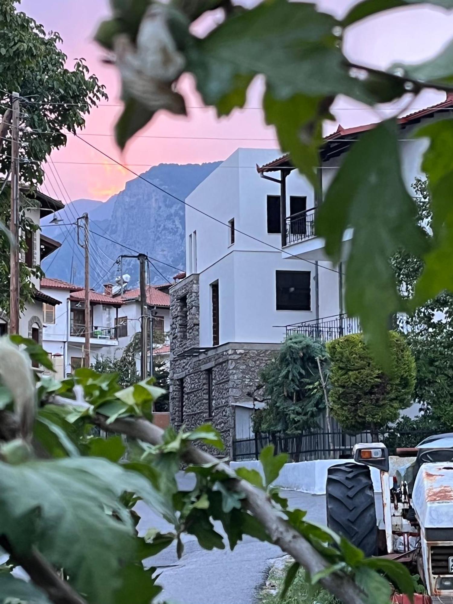 Olympus Stone Lodge リトコロン エクステリア 写真